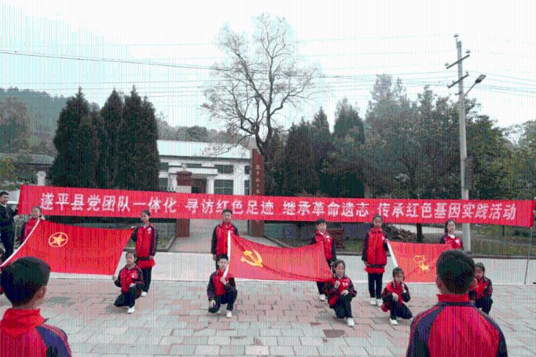 孩子进入青春发育期了,我该怎么帮助他呢-有问必答平台,1对1解答你的问题